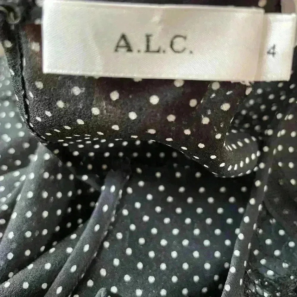 A.L.C. Black/White Polka Dot 100% Silk Jerry Blouse Size 4-Excellent Used Cond